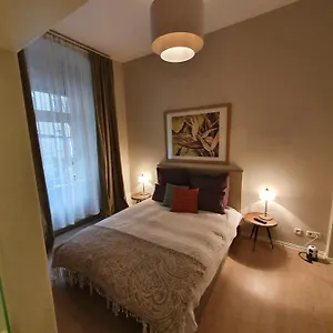 Appartamento West, Berlino