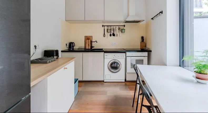 Urban Chic Apartment In Trendy Prenzlauer Berg Berlín
